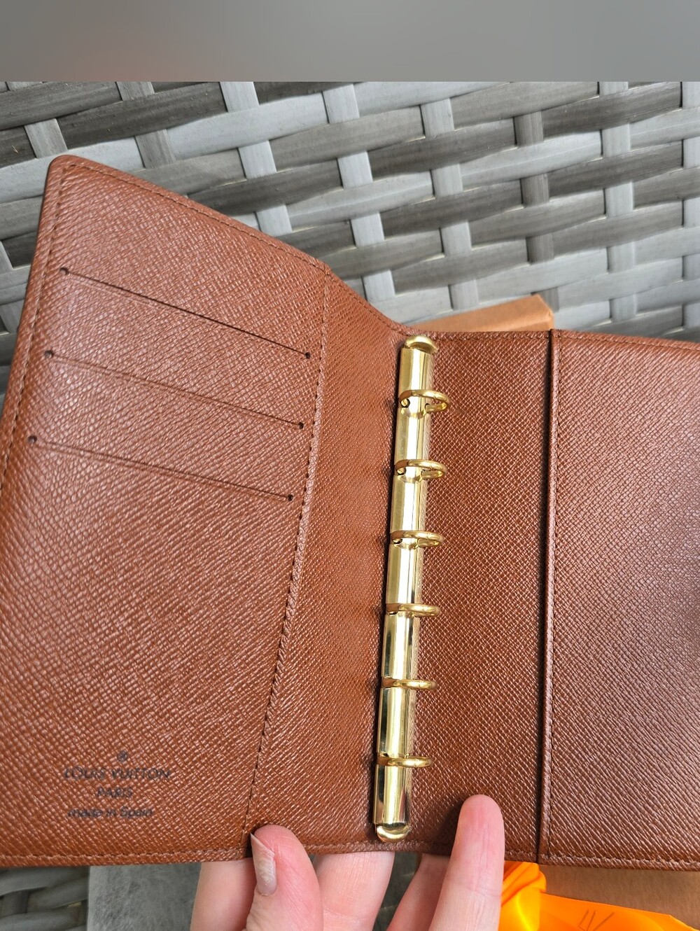 Louis Vuitton Monogram Agenda - Picture 12 of 17